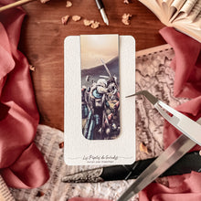 Charger l'image dans la galerie, Marque-page magnétique fantasy médiévale pour format broché