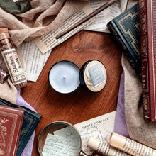 Charger l'image dans la galerie, Bougie Frissons d'Octobre - Vanille et bois de santal