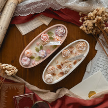 Load image into Gallery viewer, Bougie décorée Cerisier en fleurs – Moyenne ovale