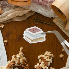 Load image into Gallery viewer, Grande planche de stickers Lectures Printanières - Romantasy
