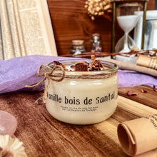 Load image into Gallery viewer, Bougie Fleurie Vanille et Bois de Santal

